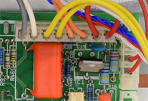 id rd1 340 e58653 pcb con9 con12.jpg